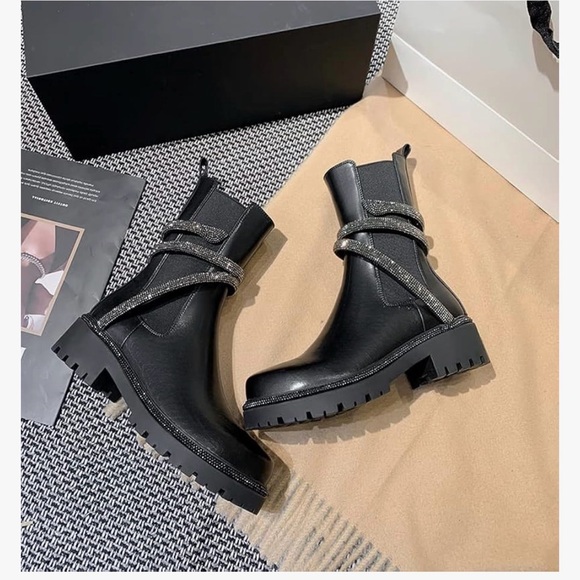 Black embellished boots size 7 - Picture 3 of 3